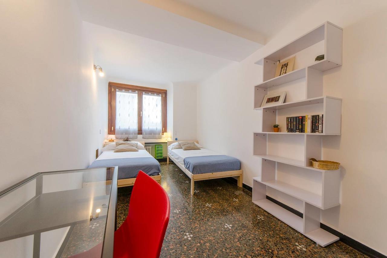 Joivy Colorful Flat For 5 Close To Piazza De Ferrari ジェノヴァ エクステリア 写真