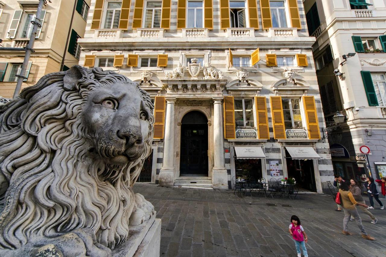 Joivy Colorful Flat For 5 Close To Piazza De Ferrari ジェノヴァ エクステリア 写真