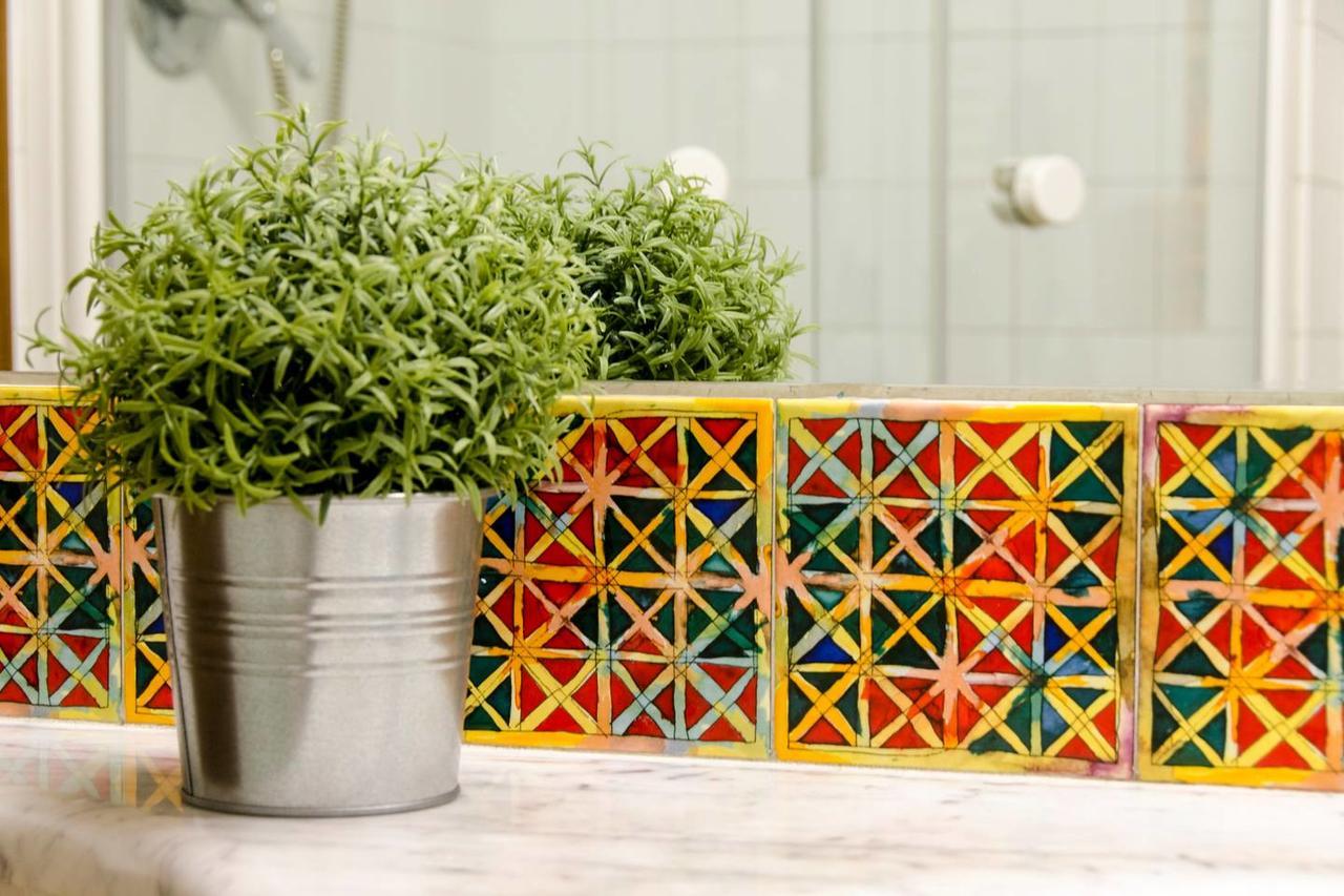 Joivy Colorful Flat For 5 Close To Piazza De Ferrari ジェノヴァ エクステリア 写真